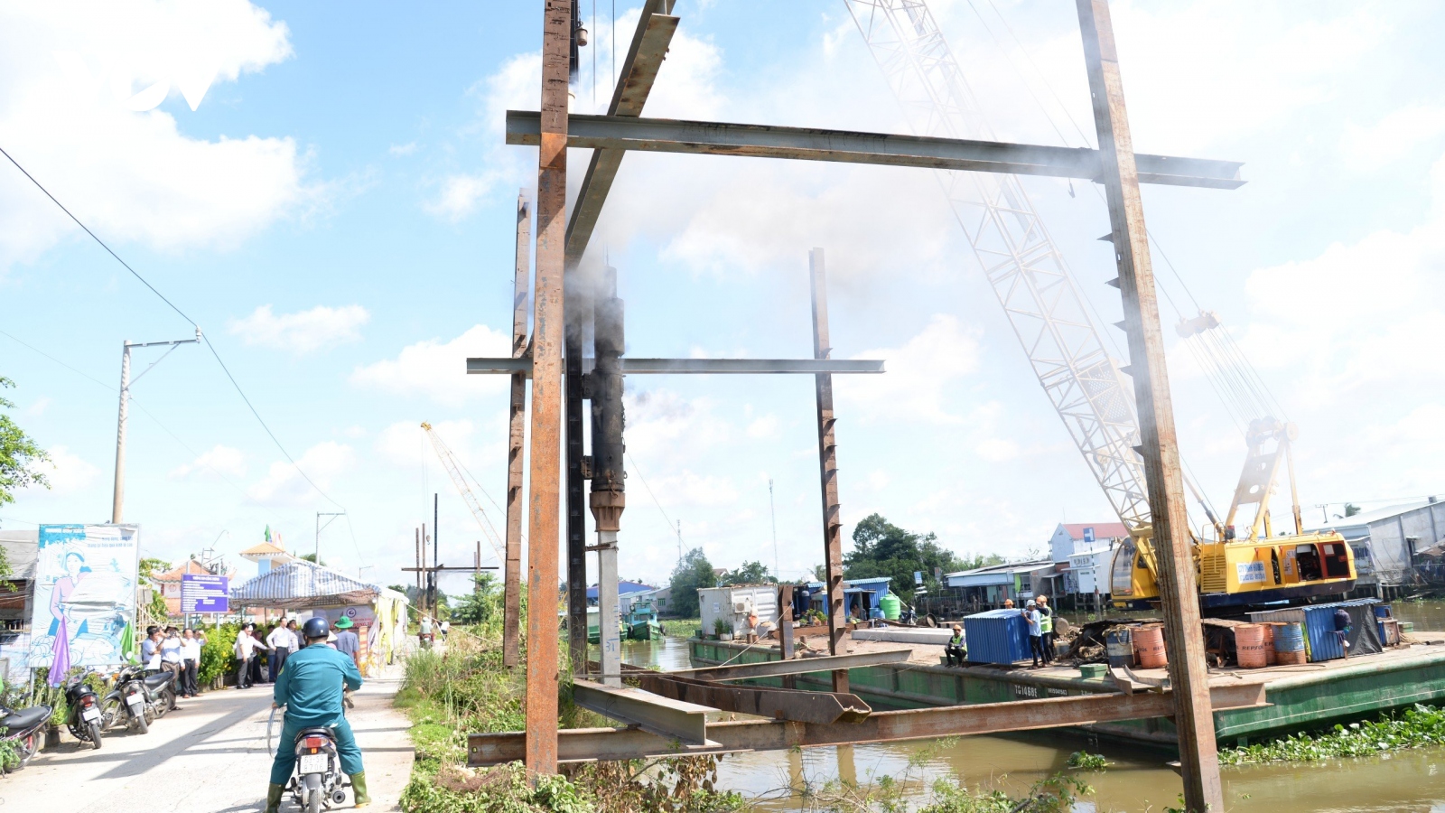 Tiền Giang khởi công Dự án Xử lý các đoạn sạt lở cấp bách trên kênh 28