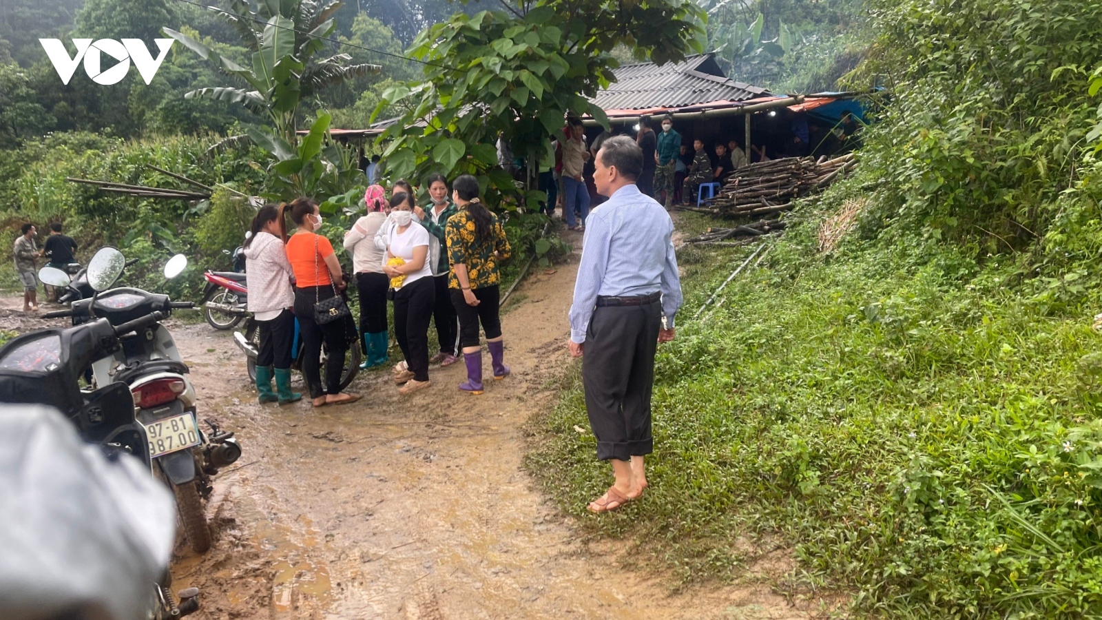 Một gia đình có 2 người tử vong và nhiều người có dấu hiệu ngộ độc