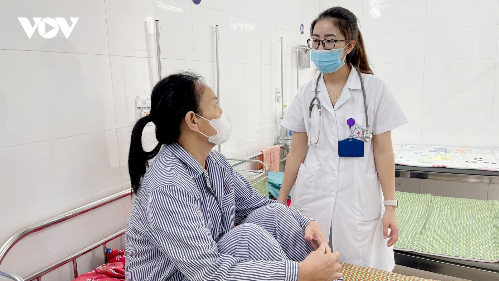 Chuyên gia cảnh báo nguy hiểm nhiễm sán, ấu trùng từ thức ăn sống