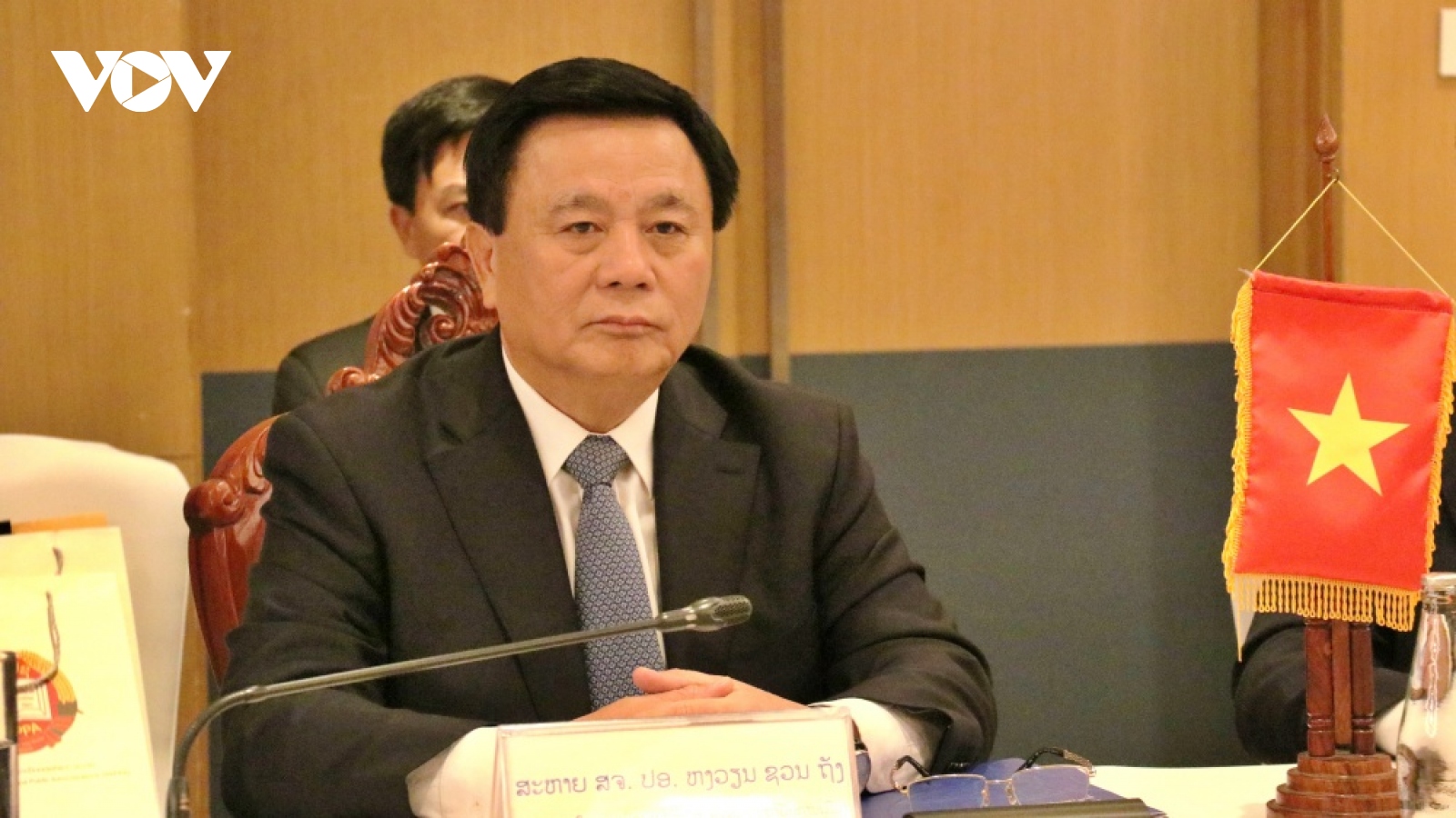 Việt Nam và Lào tăng cường hợp tác đào tạo bồi dưỡng cán bộ, nghiên cứu lý luận