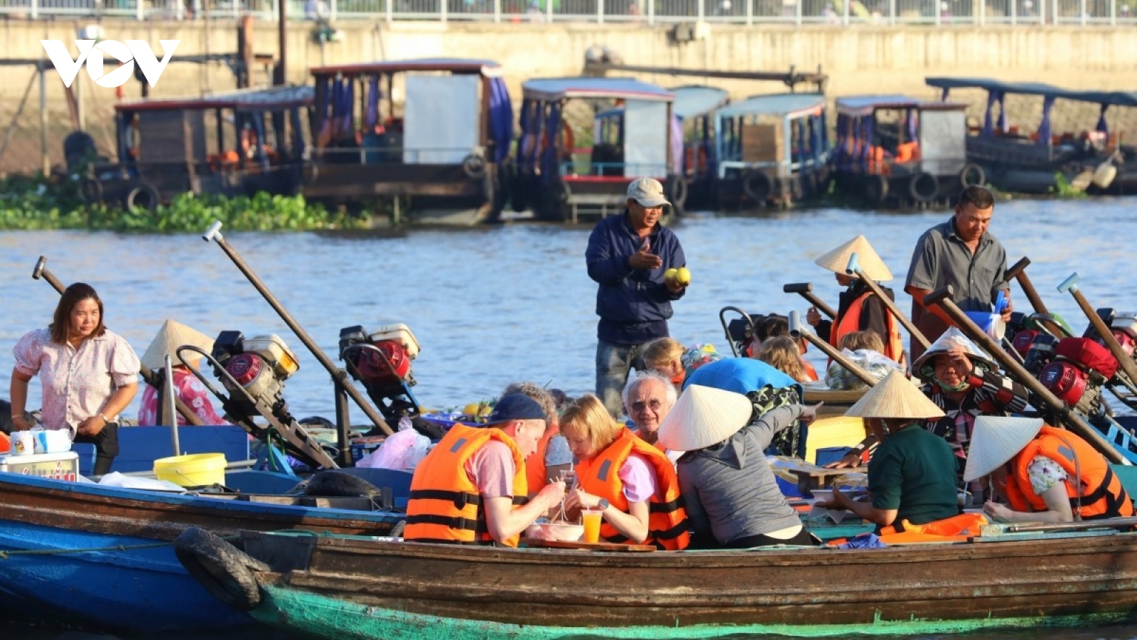 Xúc tiến điểm đến du lịch giữa Hà Nội, Ninh Bình, Kon Tum với các tỉnh Tây Nam Bộ