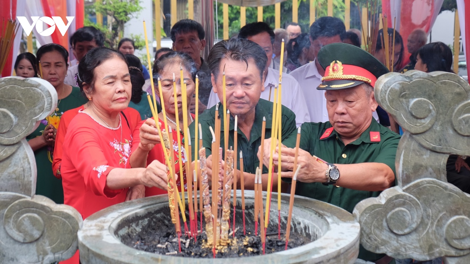 Các tỉnh, thành tổ chức nhiều hoạt động kỷ niệm ngày thương binh, liệt sỹ