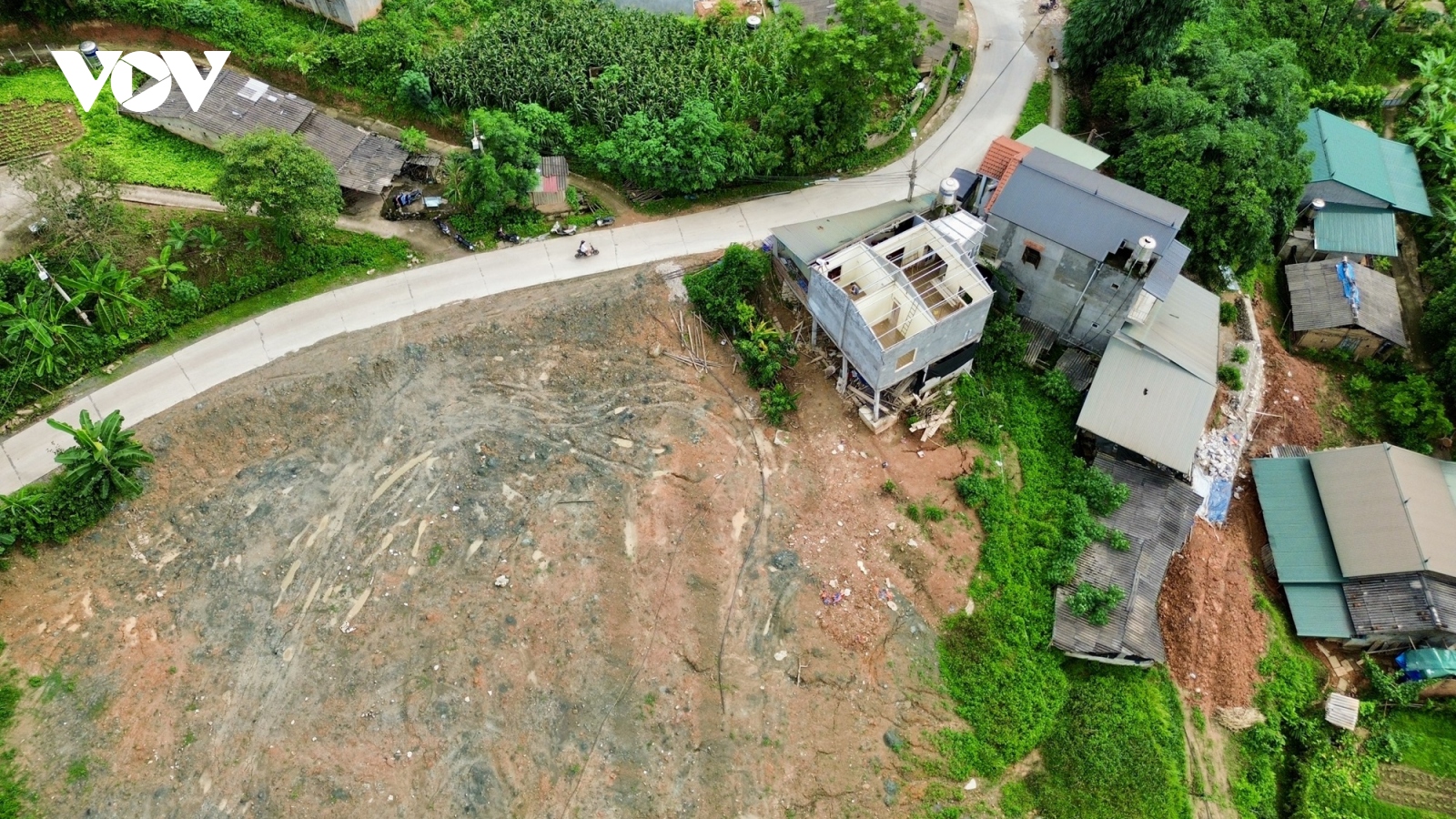 Cao Bằng: Người dân phải di dời khẩn cấp do ảnh hưởng của bãi đổ thải xây dựng