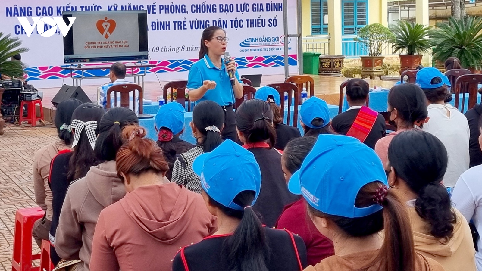 Tăng cường tuyên truyền phòng chống bạo lực gia đình trong vùng dân tộc thiểu số