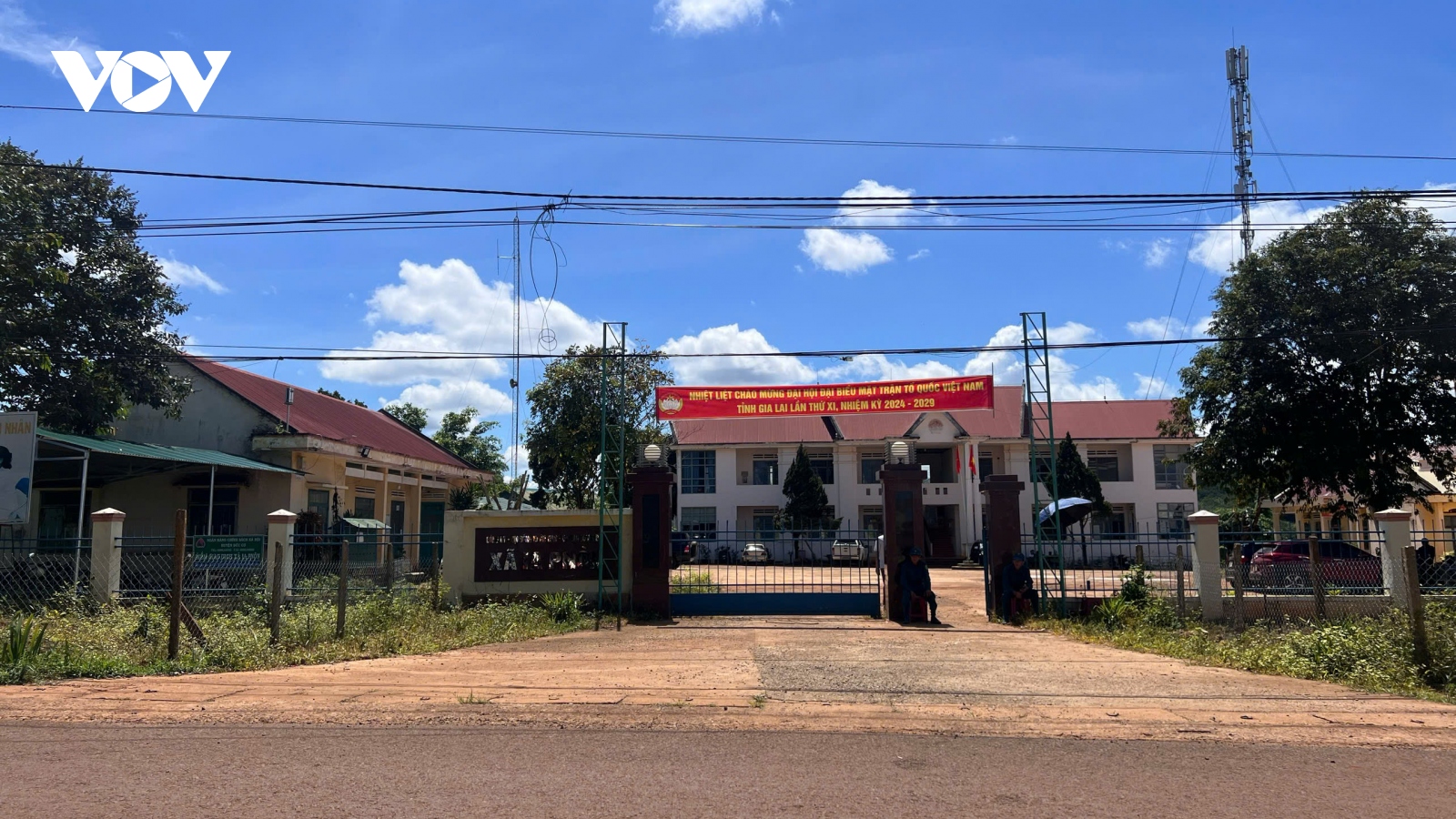 Một dân quân tự vệ xã tử vong do nổ lựu đạn