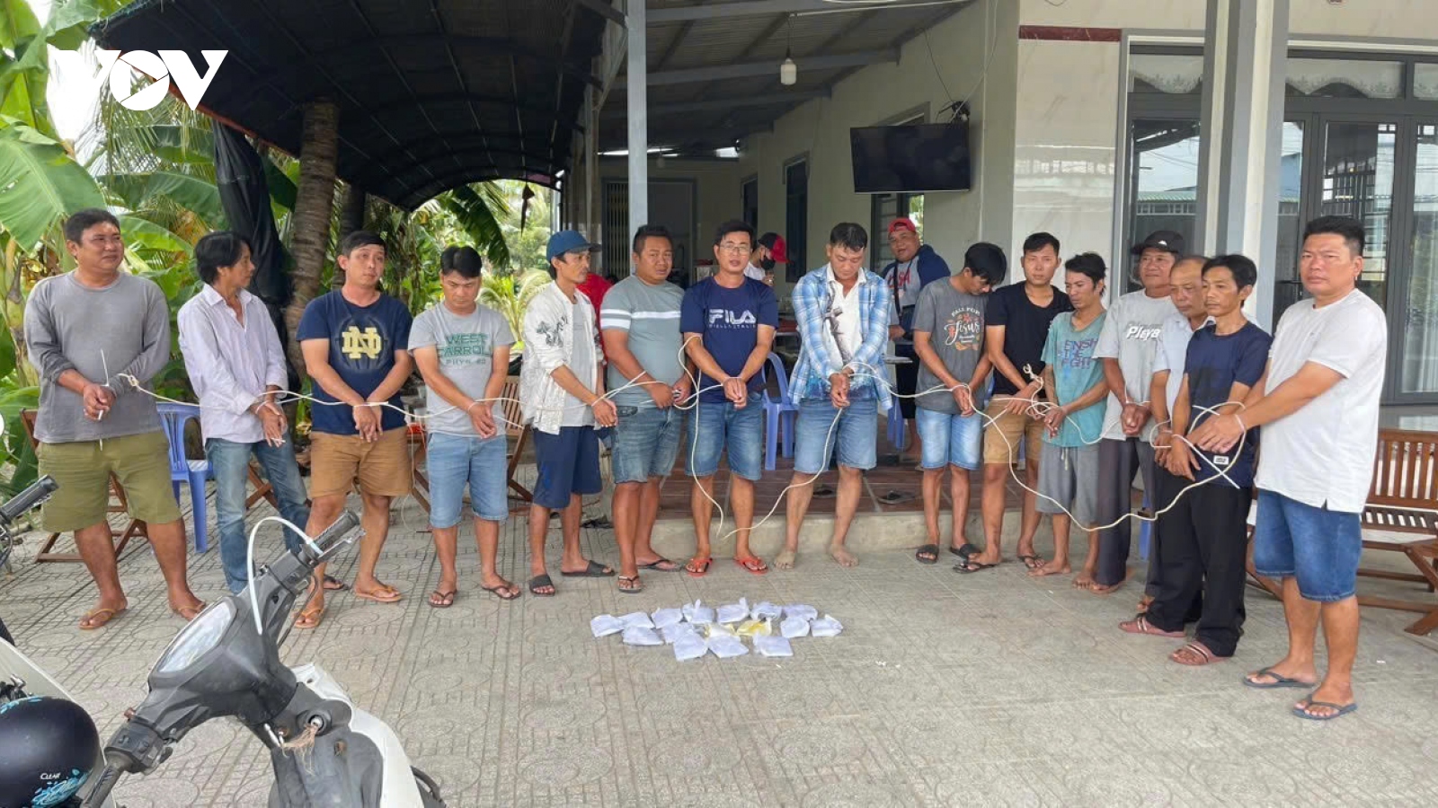 Kiên Giang triệt xóa tụ điểm chơi đá gà trực tuyến qua mạng Internet