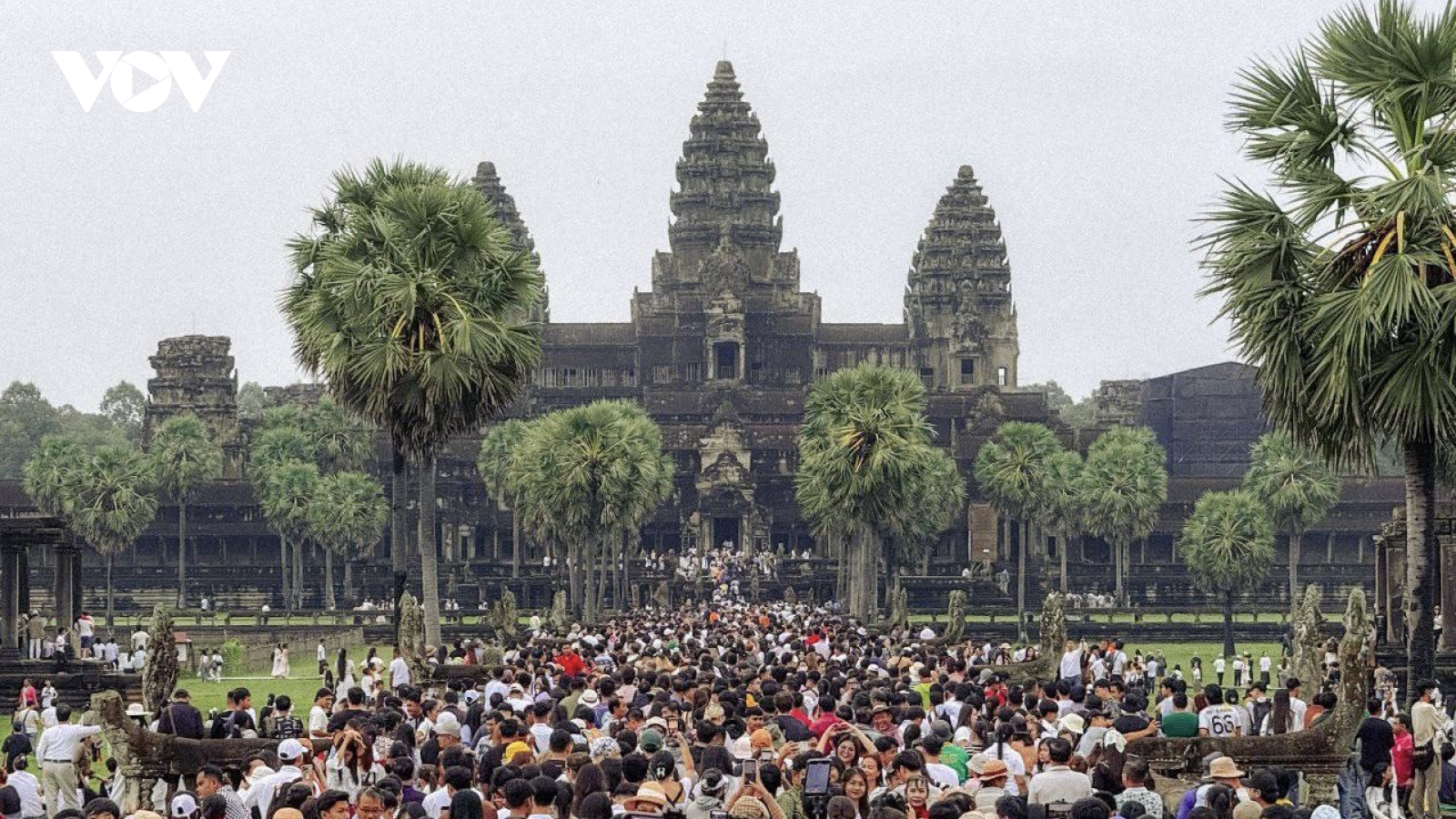 Campuchia tìm thị trường mới thay thế khách Trung Quốc
