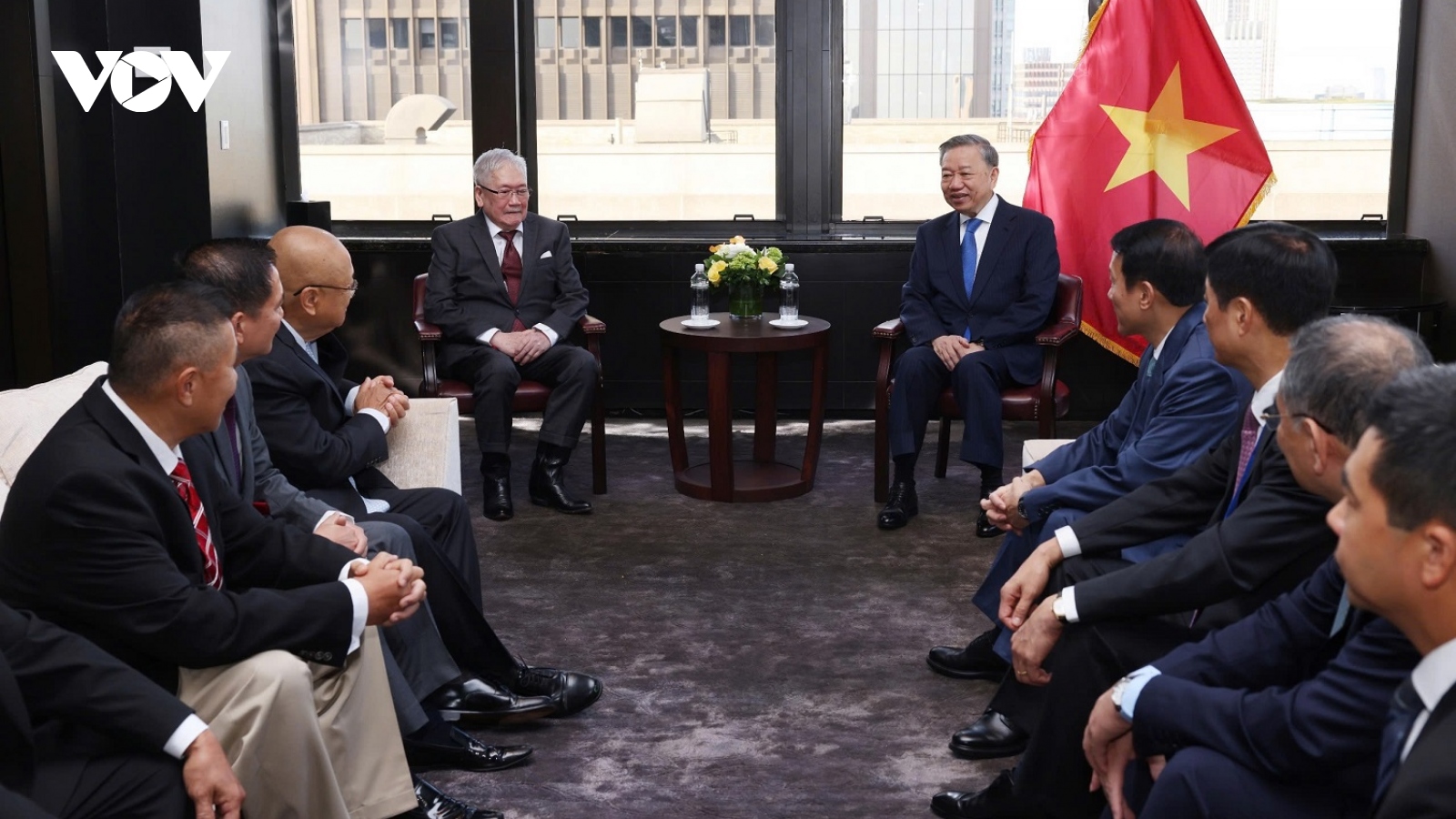 Tổng Bí thư, Chủ tịch nước Tô Lâm gặp thân mật nhóm trí thức người Việt ở Houston