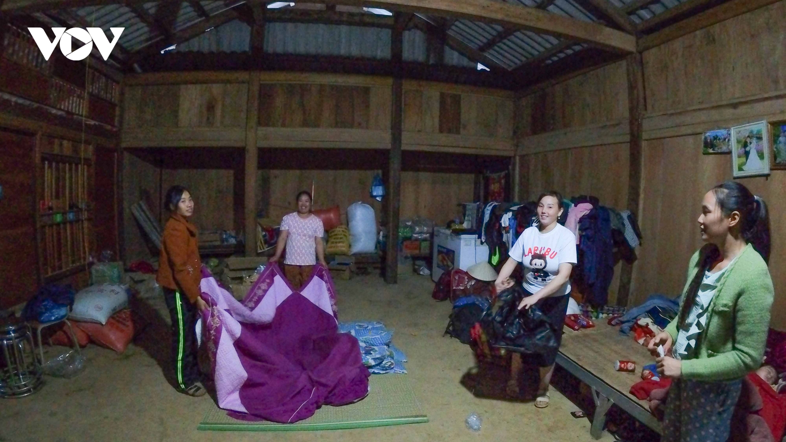 Những chuyện chưa kể ở Lũng Súng, Lũng Lỳ: Ấm áp nghĩa đồng bào