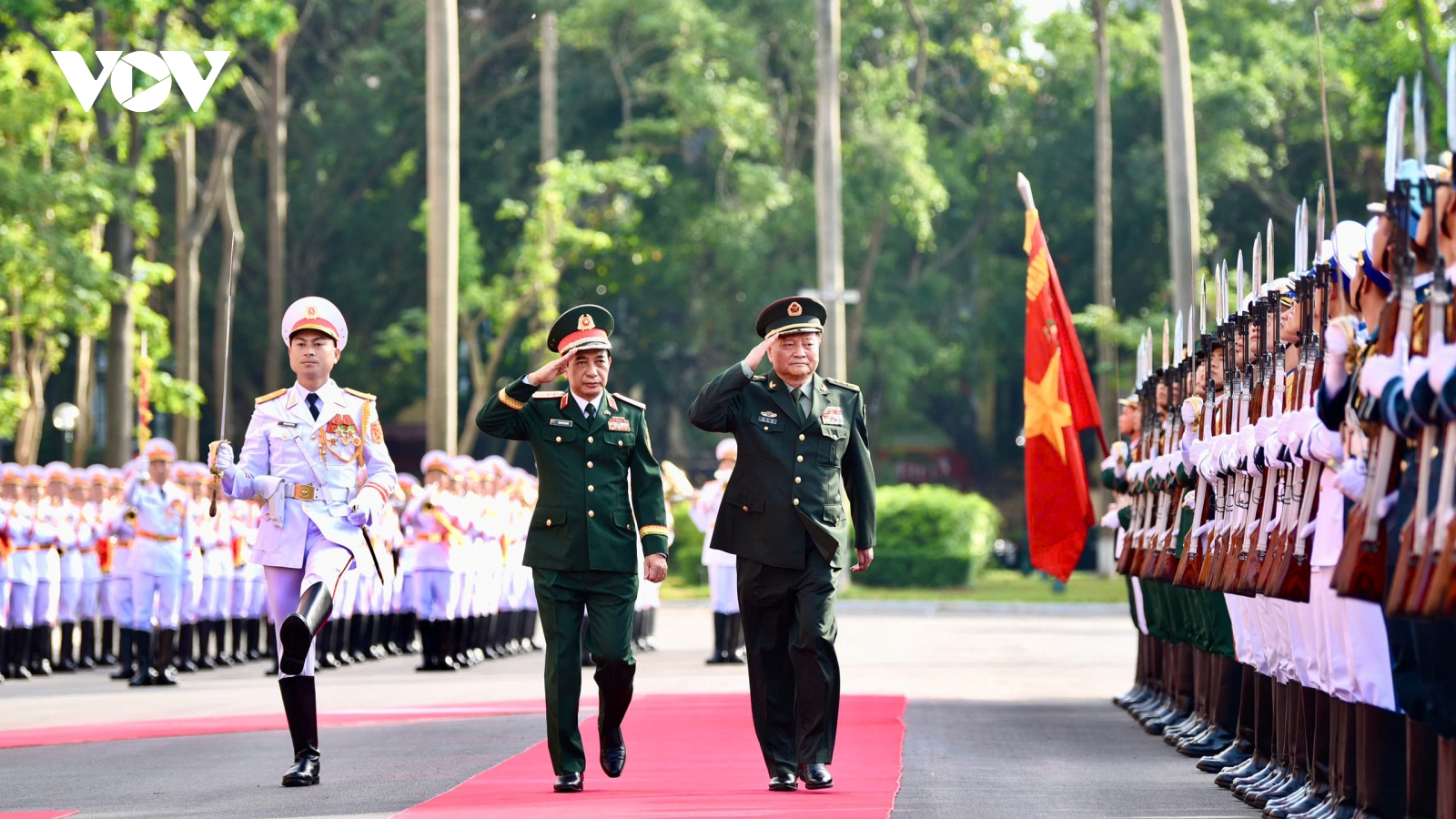 Đại tướng Phan Văn Giang chủ trì lễ đón Phó Chủ tịch Quân ủy Trung ương Trung Quốc