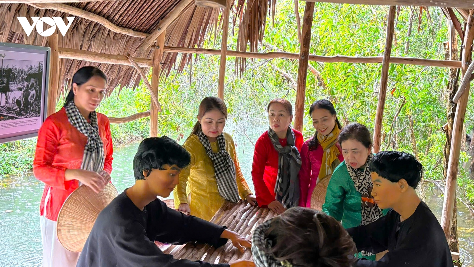 Cà Mau phục dựng mô hình làng rừng để làm du lịch sinh thái