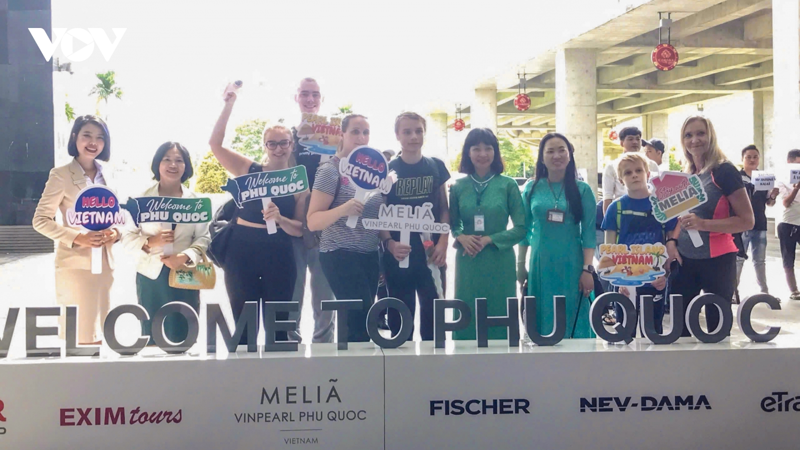 Phú Quốc đón hàng trăm du khách từ Cộng hòa Séc