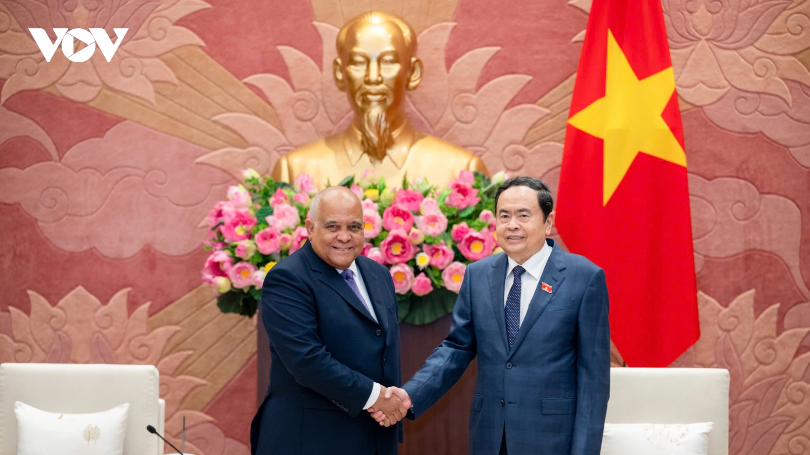 Chủ tịch Quốc hội Trần Thanh Mẫn tiếp Đại sứ Cuba