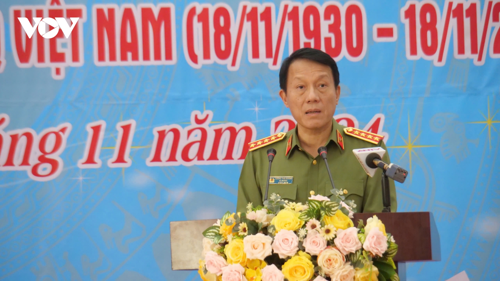 Bộ trưởng Lương Tam Quang dự Ngày hội Đại đoàn kết cùng người dân Lào Cai