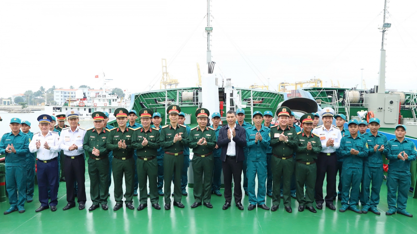 Khai mạc Hội thi tàu tốt - Hội thao huấn luyện tàu Hải đội Dân quân