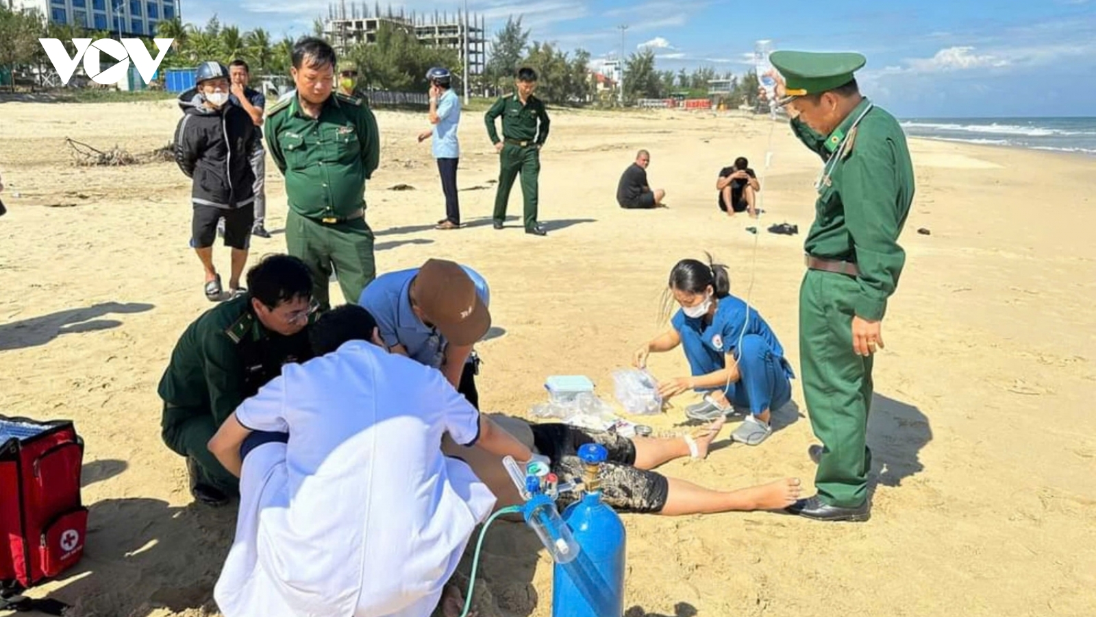 Người phụ nữ đuối nước khi tắm biển ở Quảng Bình