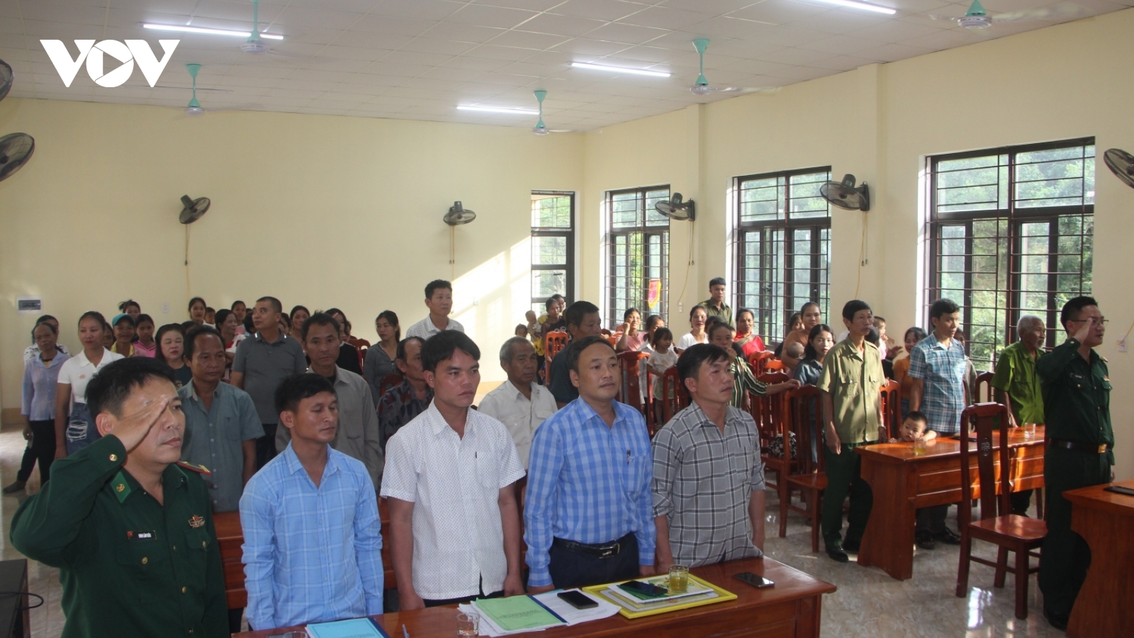 Người Rục vui hội đoàn kết