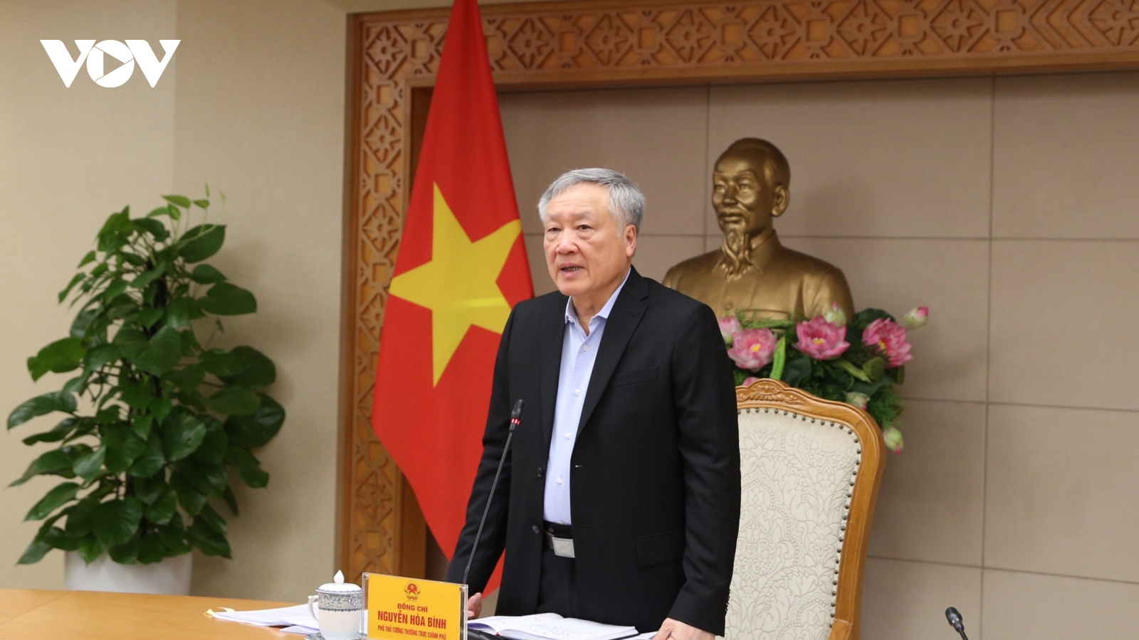 Phó Thủ tướng Thường trực Nguyễn Hòa Bình làm việc với 3 bộ và 8 địa phương