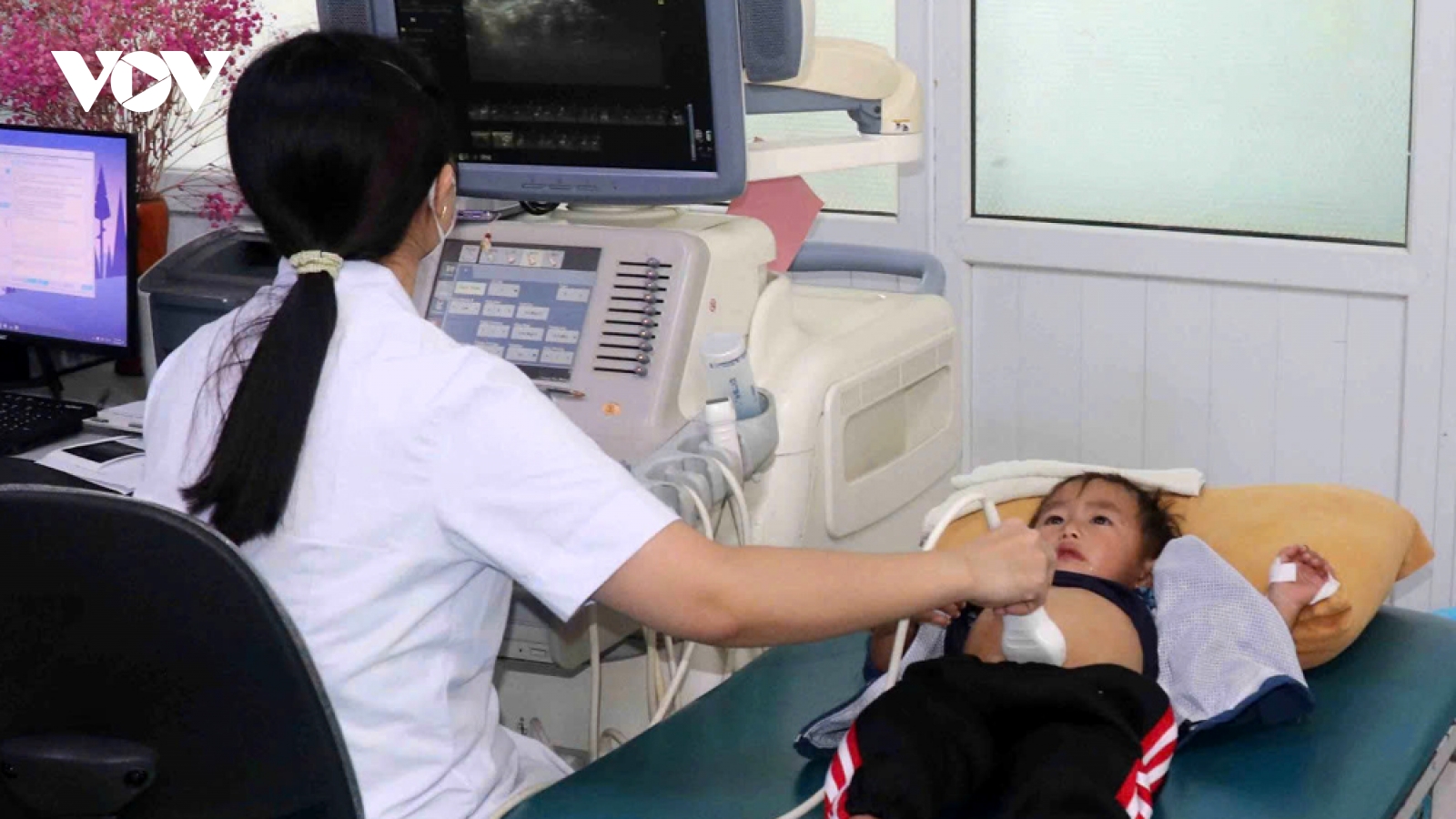 Sức khỏe của 20 cháu nghi ăn nhầm thuốc diệt chuột ở Lai Châu đã ổn định