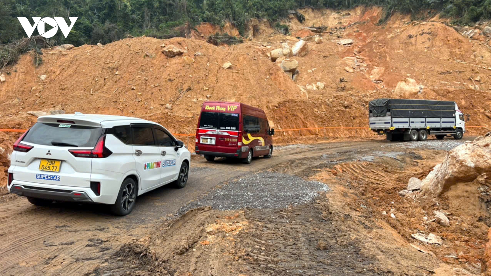 Quốc lộ 27C thông xe 2 làn kể từ 7h00 ngày 24/12