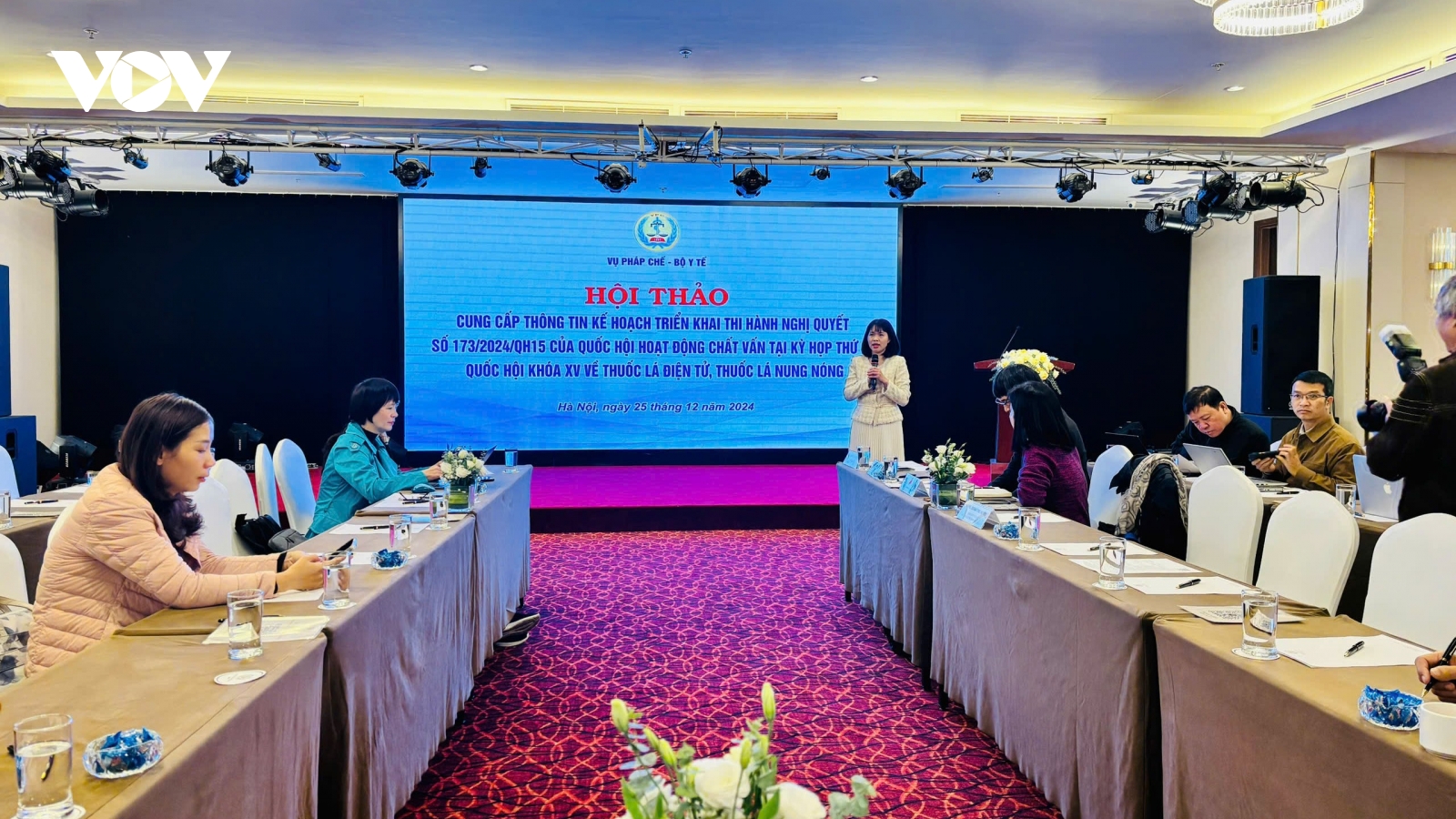 Cấm thuốc lá điện tử từ năm 2025: Bộ Y tế sẽ làm gì?