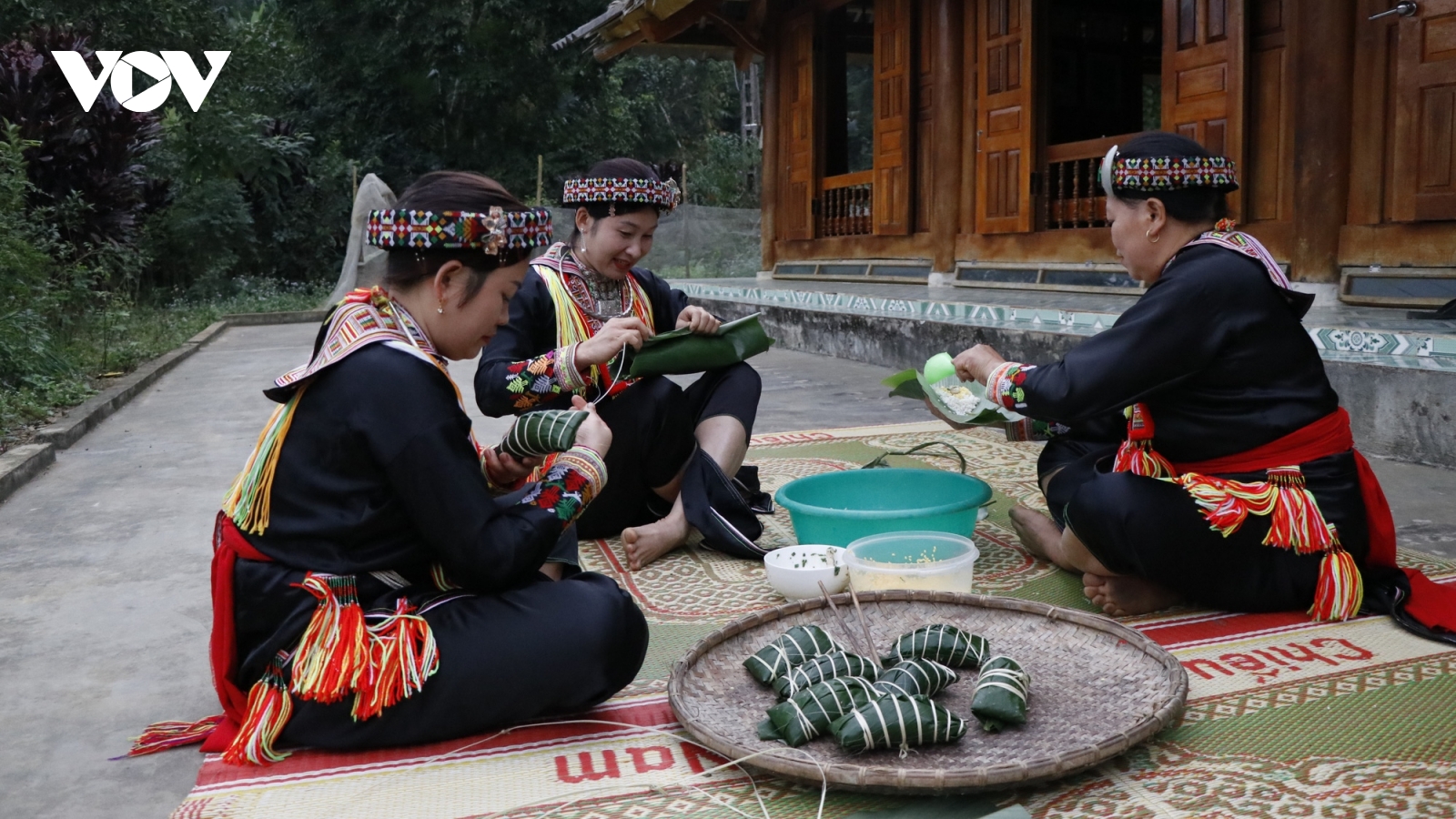 Nét đẹp văn hóa trong đón Tết Nguyên đán của người Dao đỏ Yên Bái