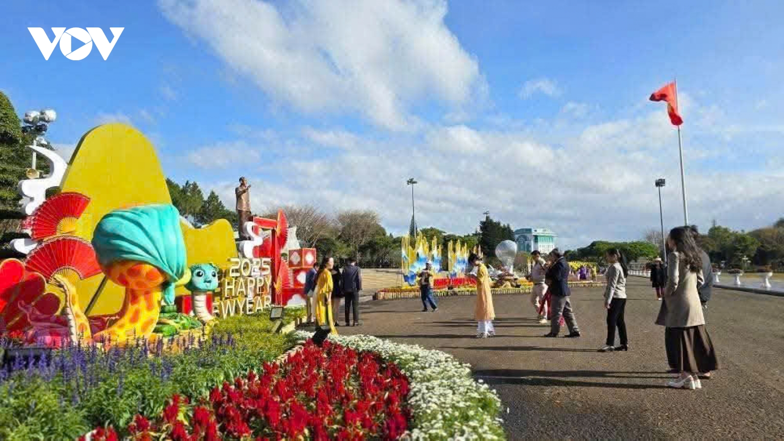 Các điểm du lịch nổi tiếng của Gia Lai tấp nập khách du xuân