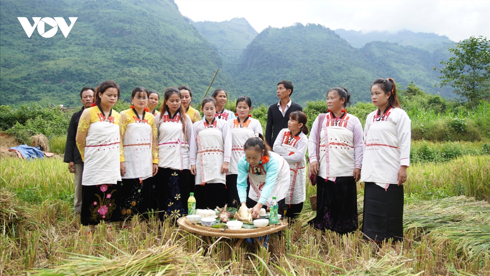 Xuân no ấm trên bản làng đồng bào Mảng ở Lai Châu