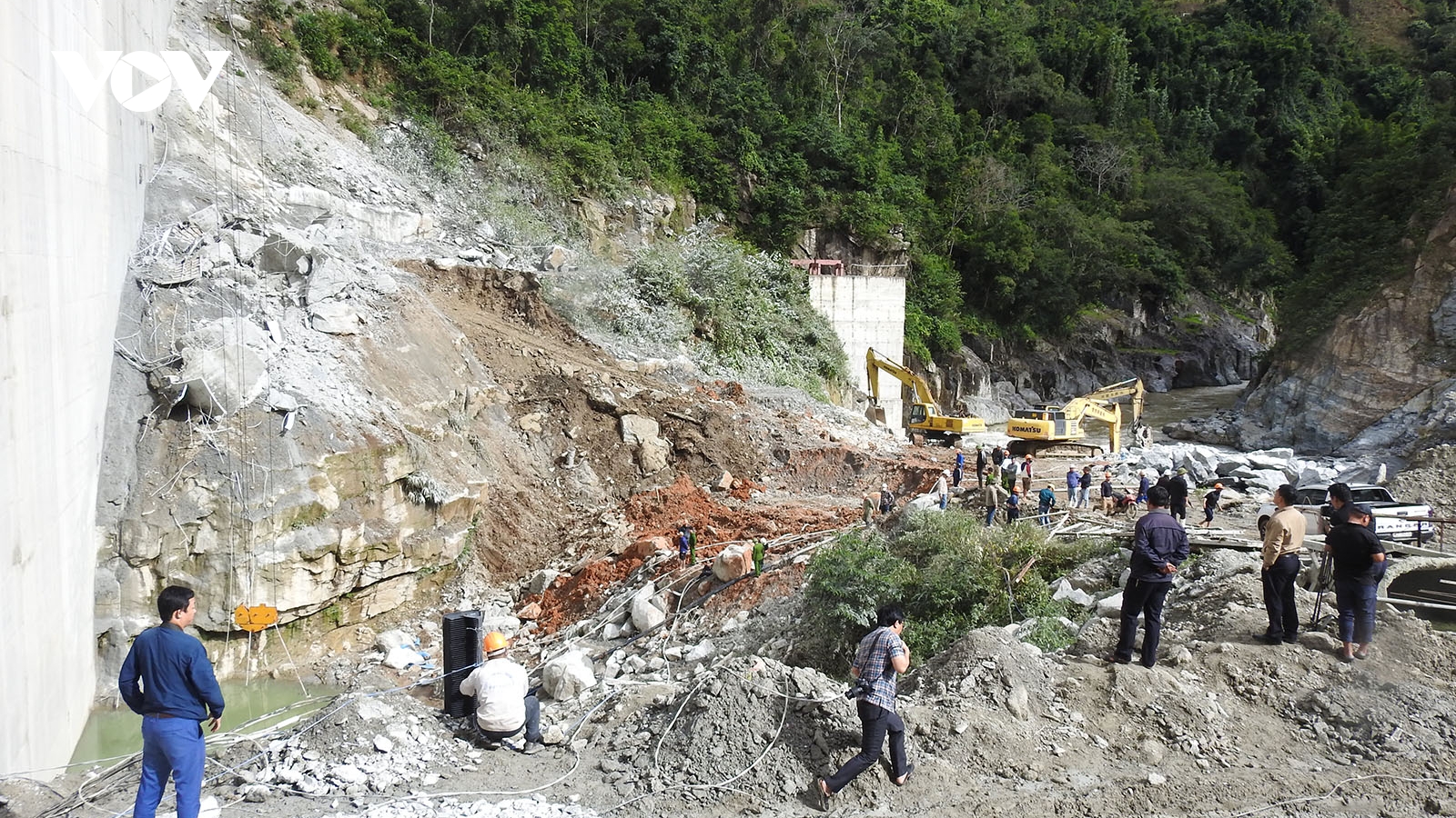 Tìm thấy thi thể 2 công nhân mất tích vụ tai nạn tại thuỷ điện Đăk Mil 1