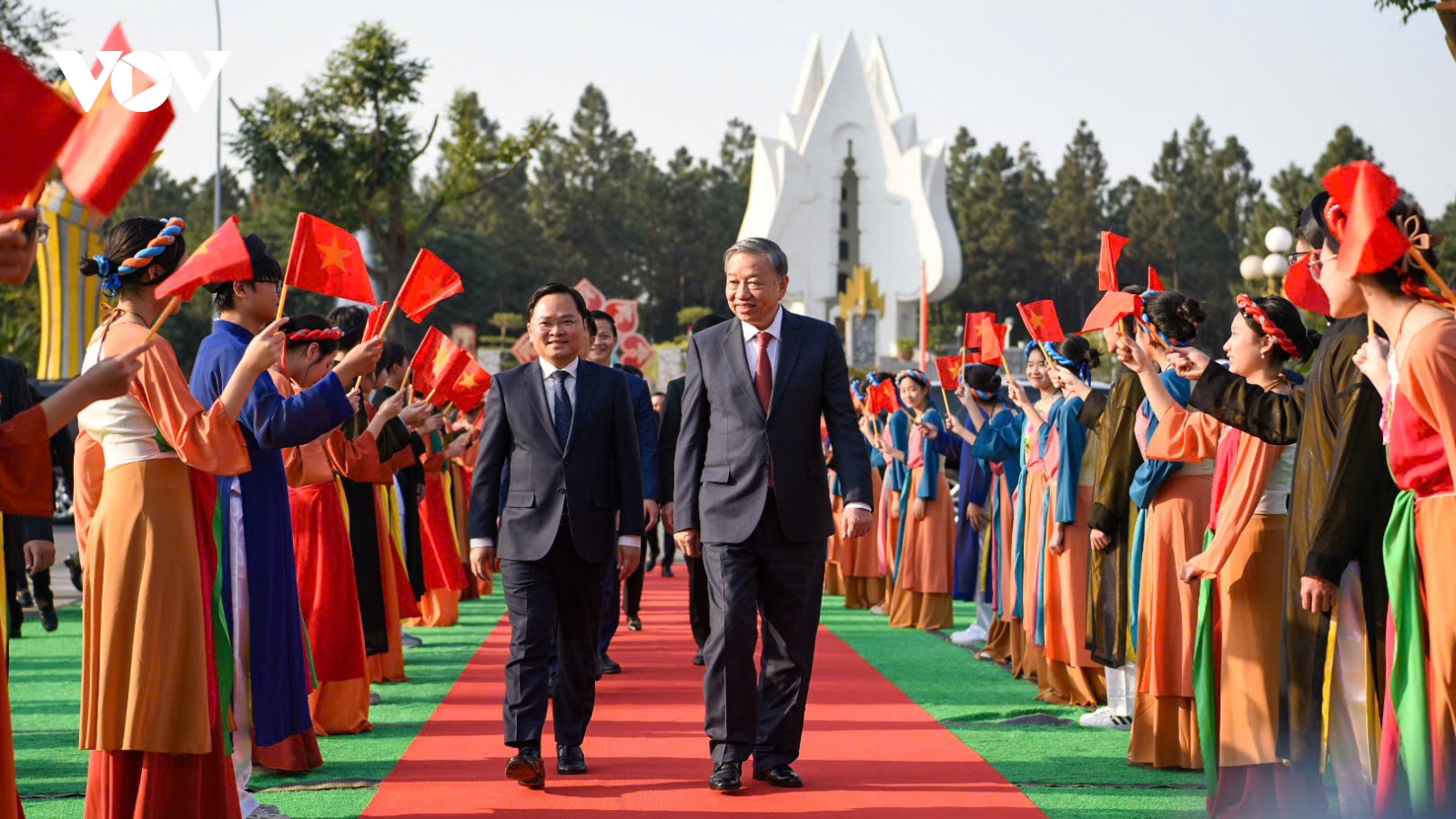 Ảnh: Tổng Bí thư Tô Lâm dự Lễ khởi công “Đền thờ Bác Hồ và Công viên Văn Miếu”