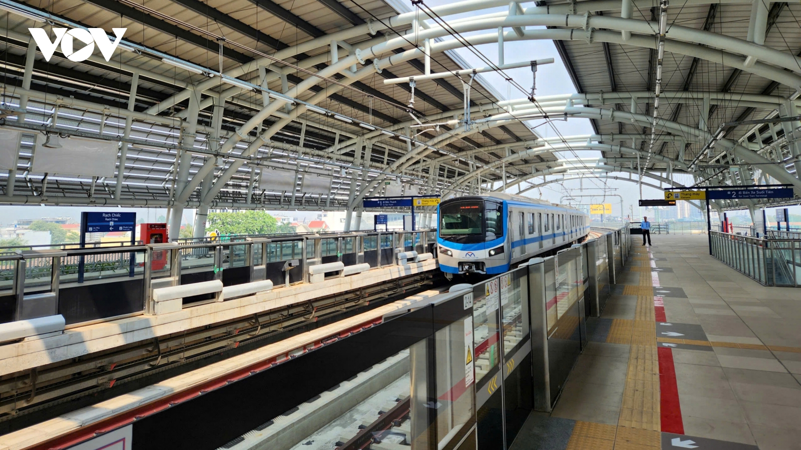 Lịch chạy tàu metro 1 cụ thể trong mùng 3, 4 và 5 Tết