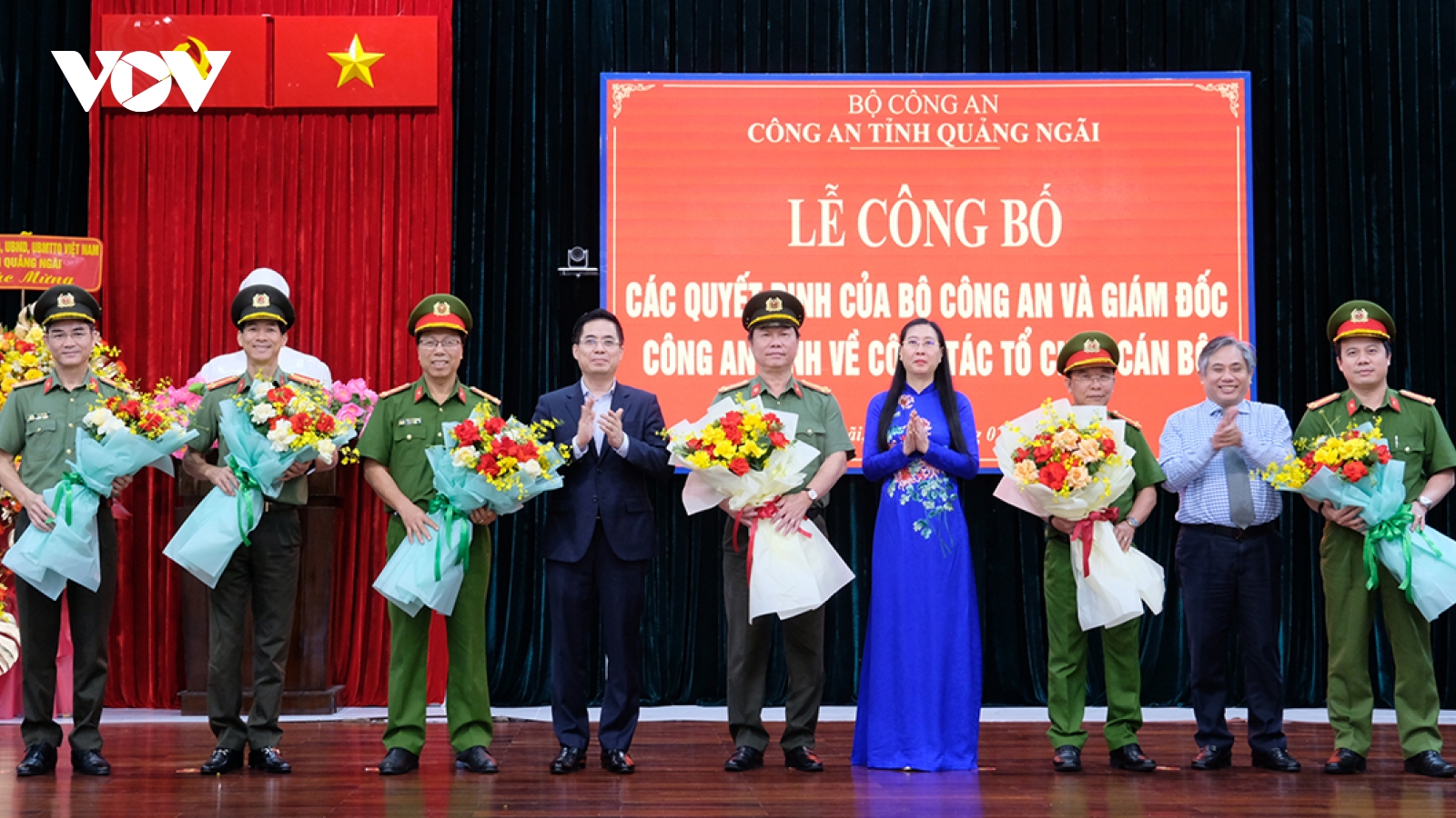 Công an Quảng Ngãi: Công bố chấm dứt hoạt động công an cấp huyện