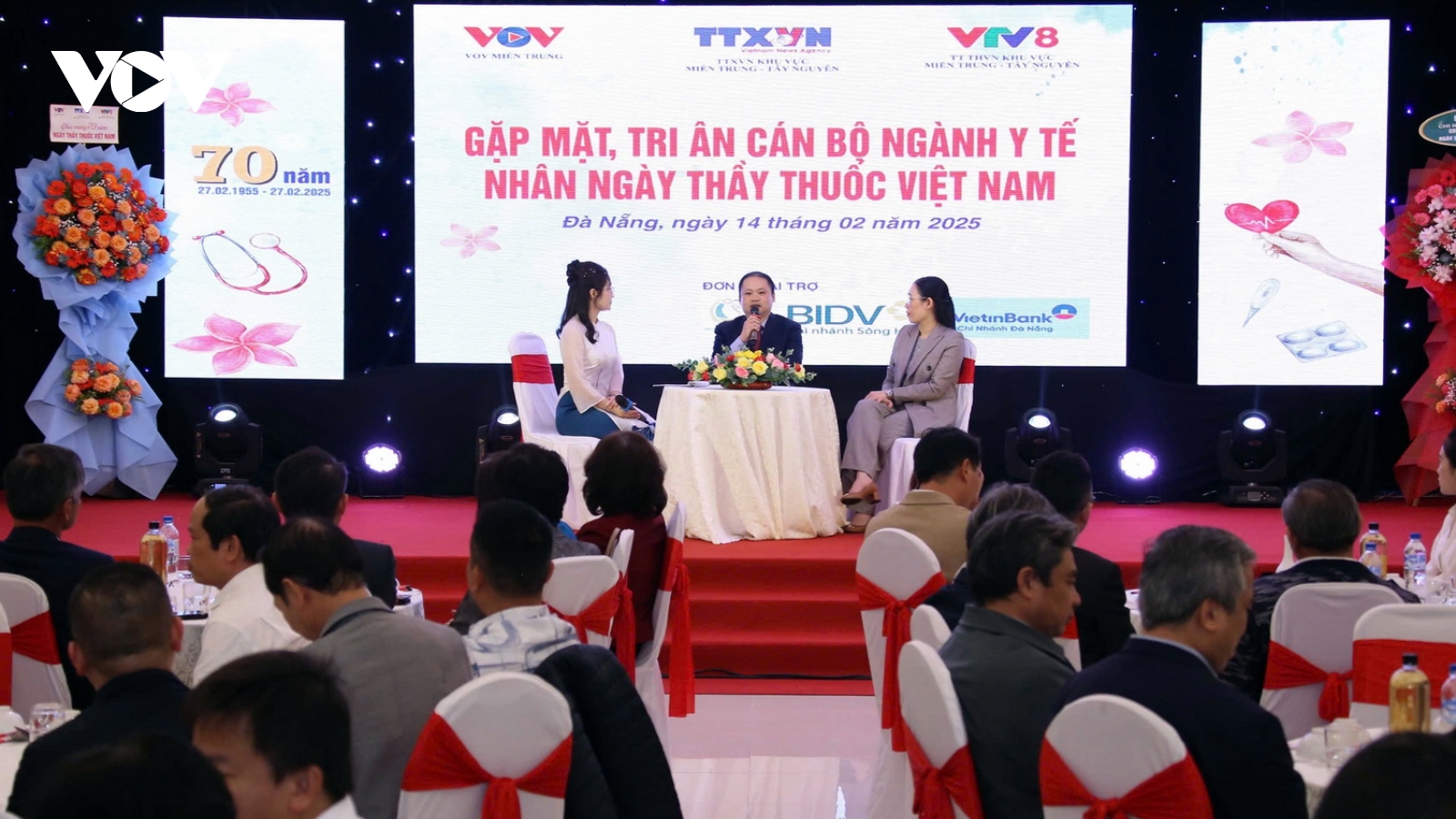 Tri ân y, bác sĩ ngành Y tế Đà Nẵng nhân kỷ niệm 70 năm Ngày Thầy thuốc Việt Nam