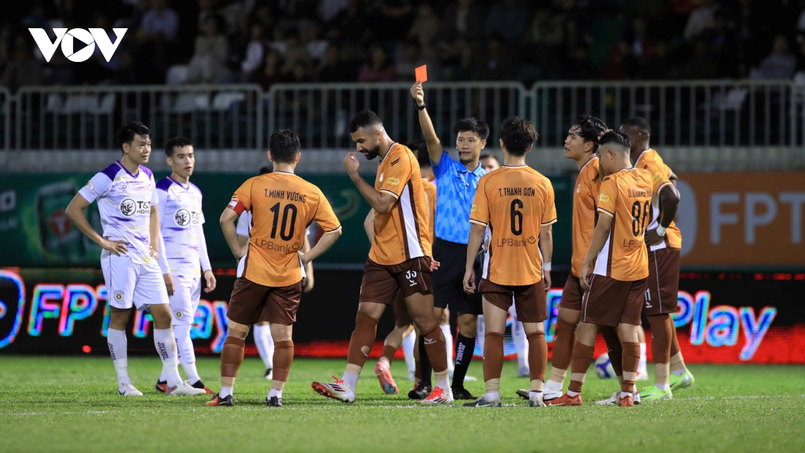 HAGL tiếp tục thiệt quân ở vòng 15 V-League 2024/2025