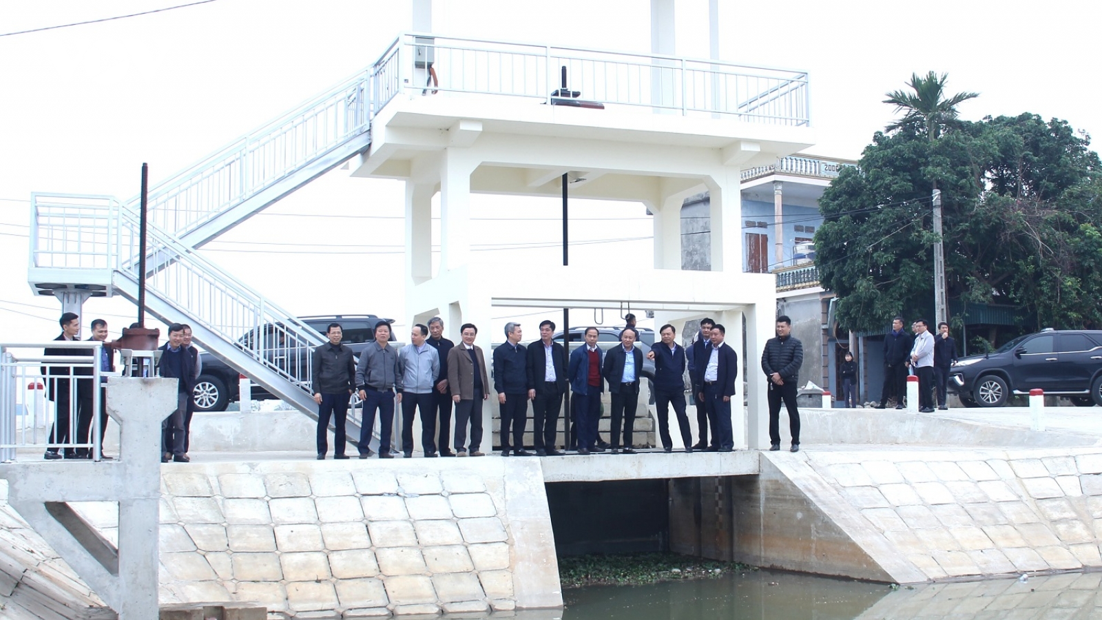 Tiết kiệm nước cho các hồ chứa thủy điện cần đảm bảo kế hoạch đổ ải Đông Xuân