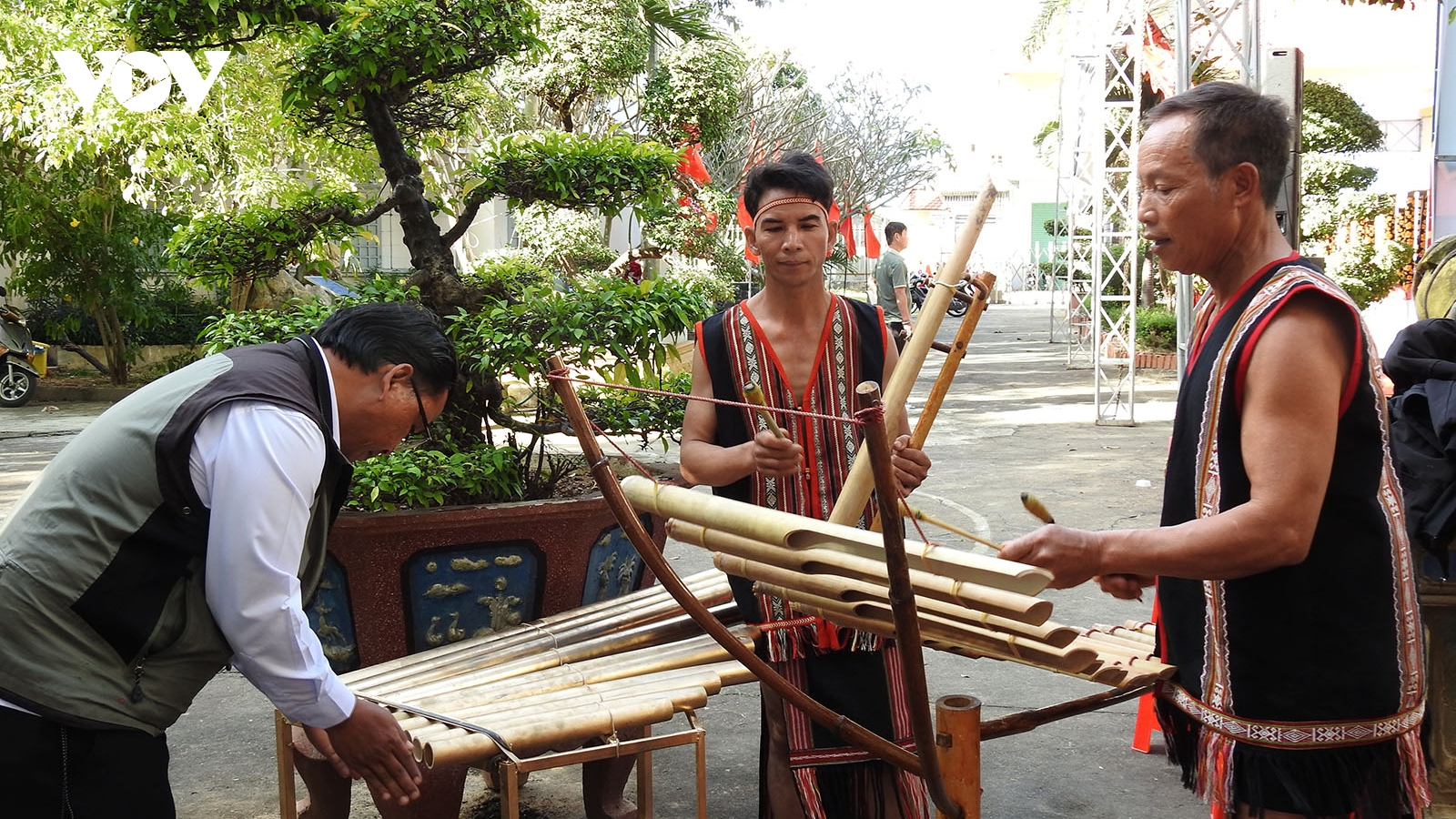 Kon Tum: Ngày Xuân trình diễn và trải nghiệm văn hoá truyền thống