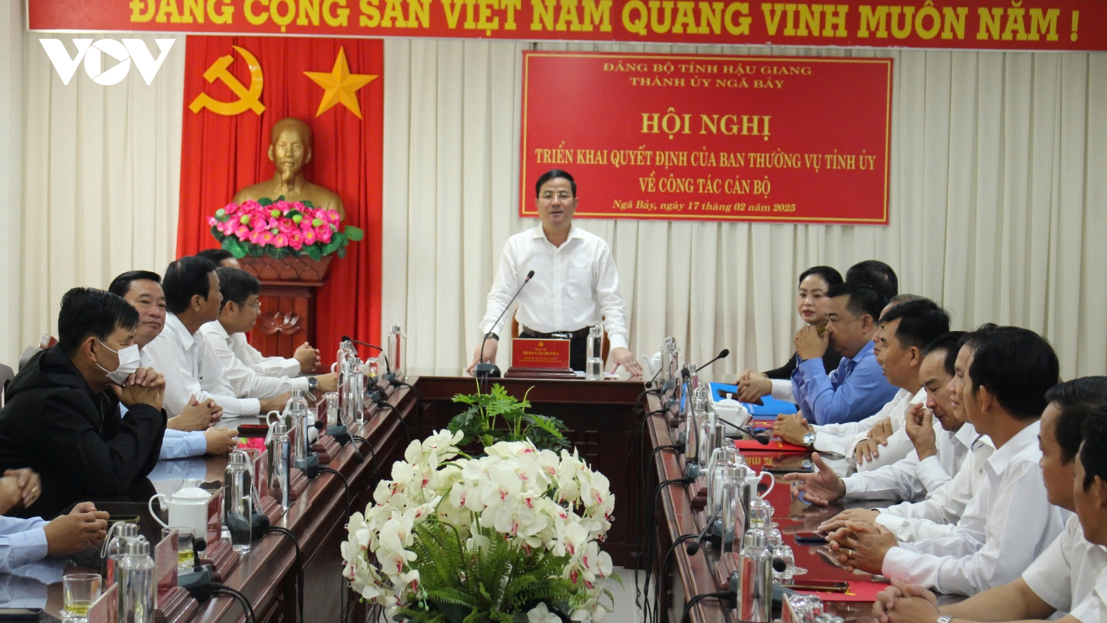 Hậu Giang công bố các Quyết định của Ban Thường vụ Tỉnh ủy về công tác cán bộ