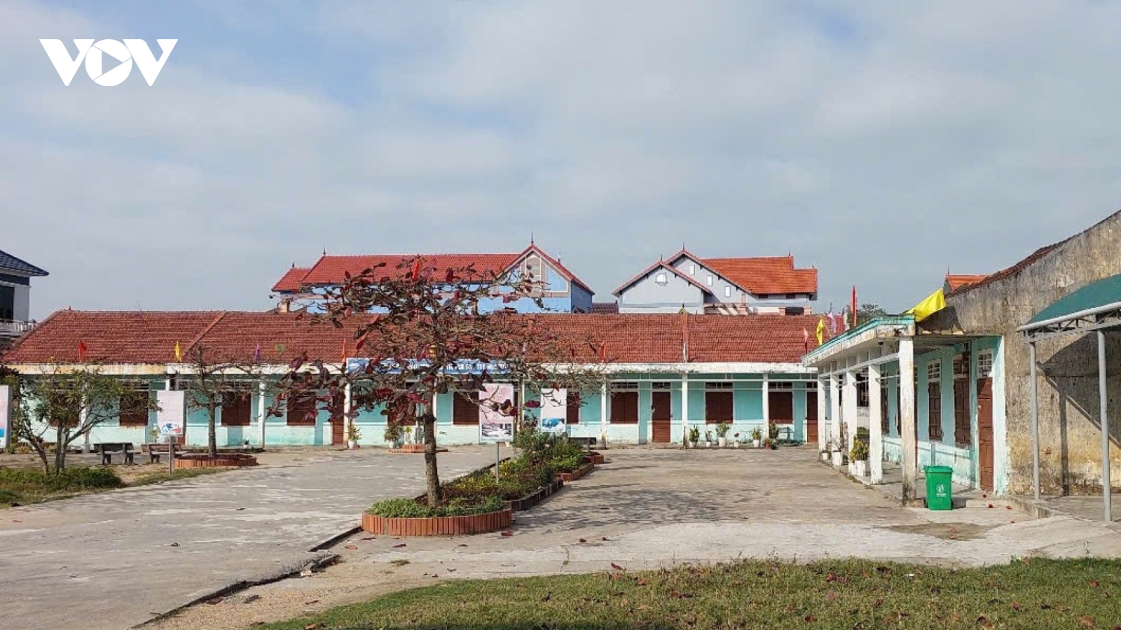 155 học sinh không đến trường sau Tết vì phụ huynh phản đối chuyển địa điểm học