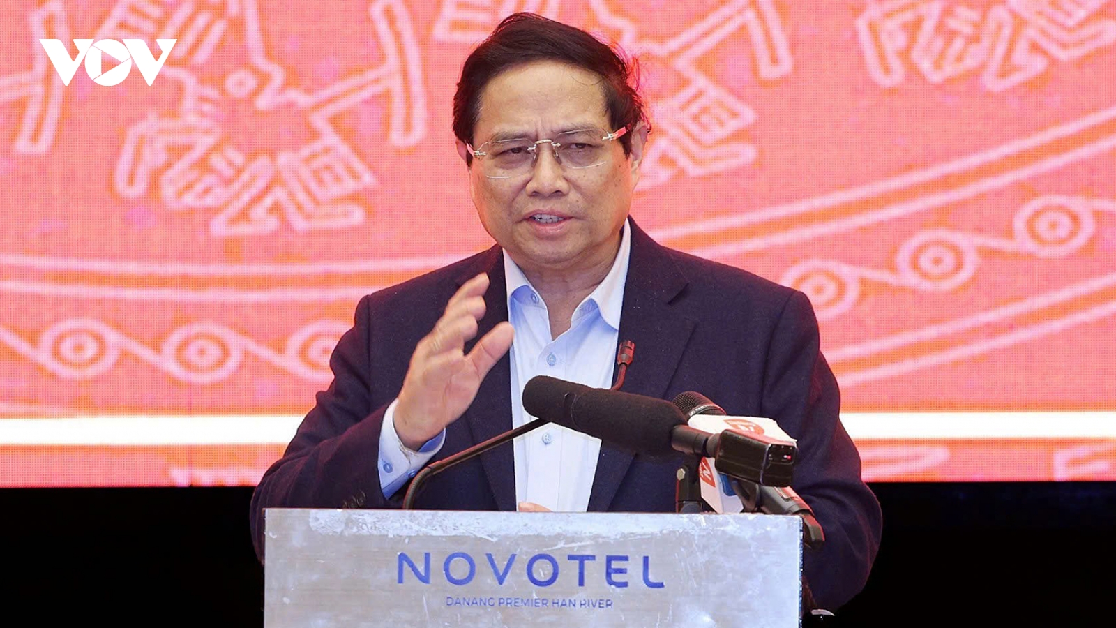 Thủ tướng Phạm Minh Chính làm việc với Ban Thường vụ Thành ủy Đà Nẵng