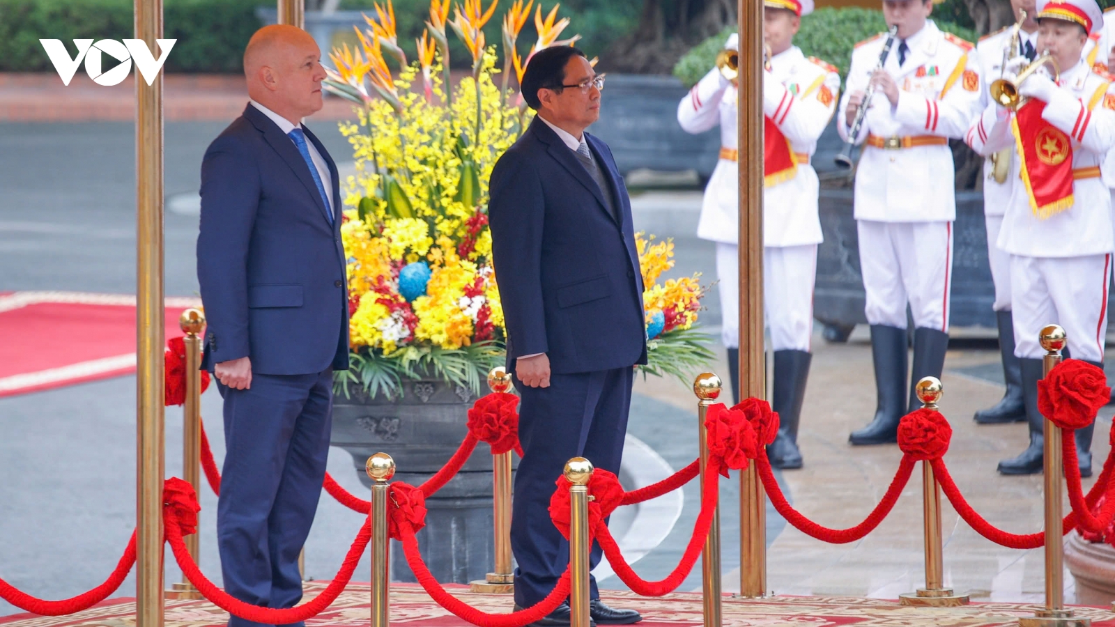 Thủ tướng Phạm Minh Chính chủ trì Lễ đón Thủ tướng New Zealand