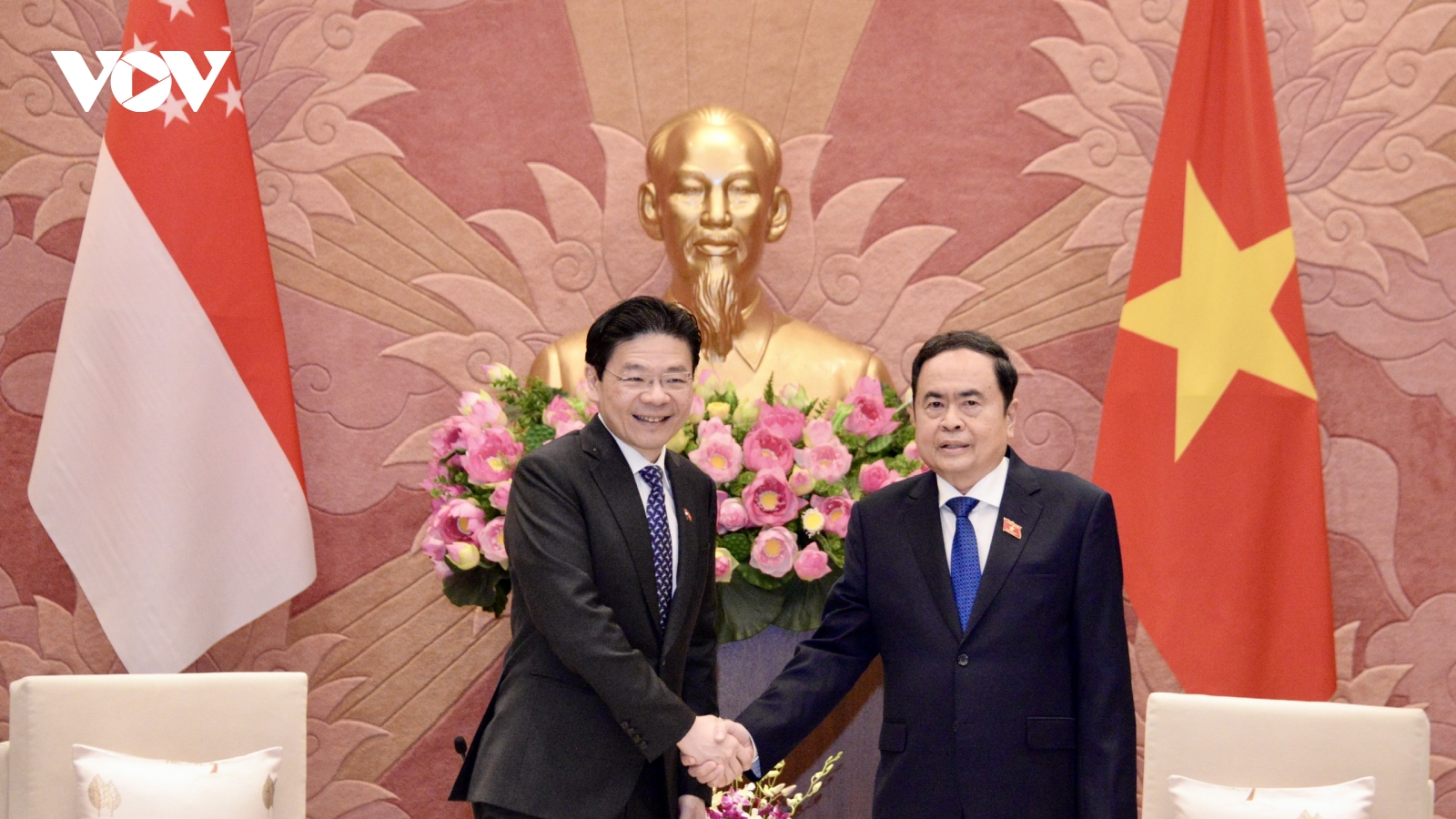 Chủ tịch Quốc hội Trần Thanh Mẫn hội kiến Thủ tướng Singapore Lawrence Wong