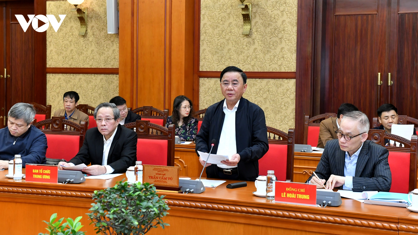 "Tư duy, cách làm phải thay đổi mới đảm đương được khối lượng lớn công việc"