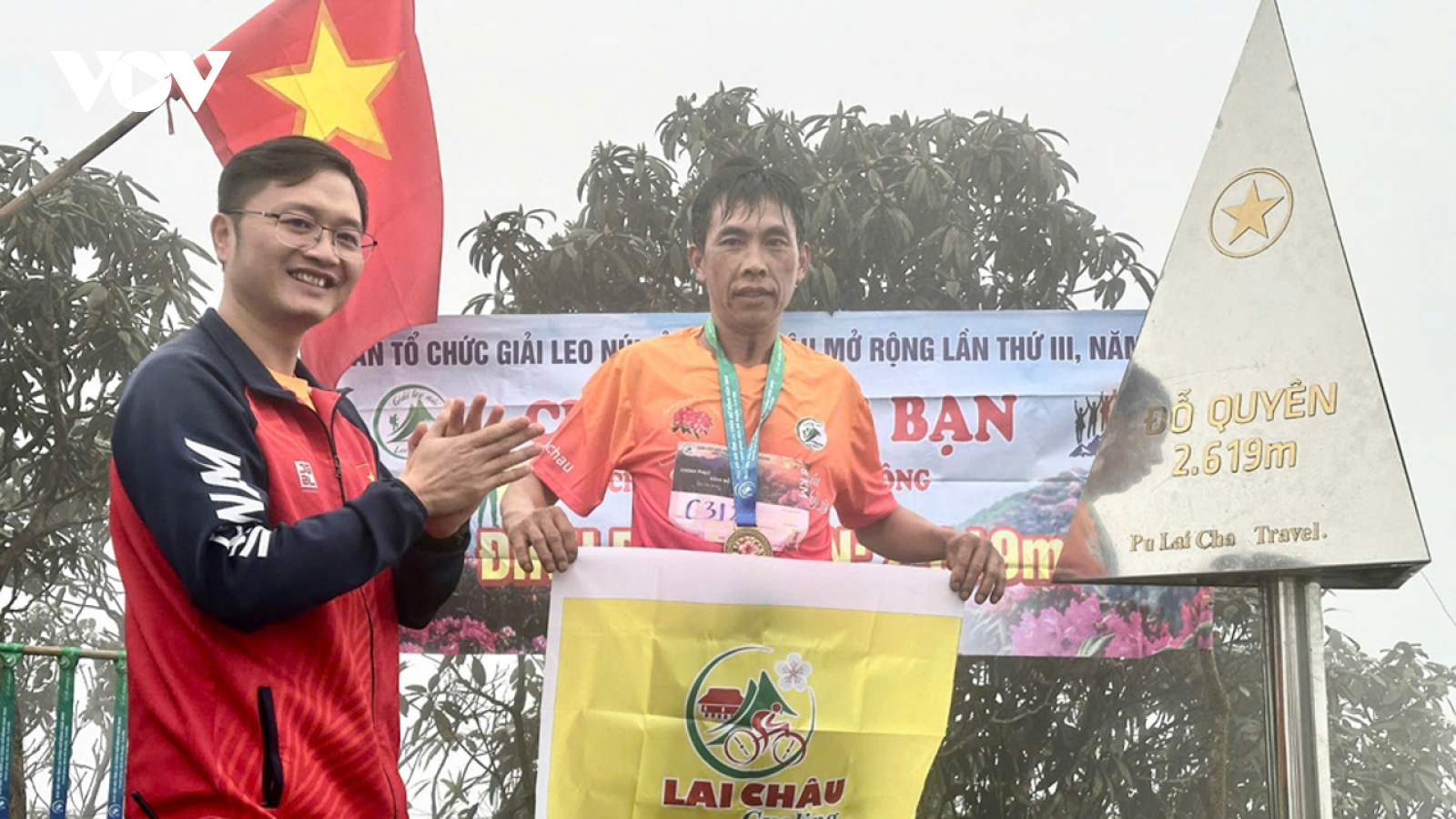 Hơn 300 vận động viên tham gia leo núi Putaleng tại Lai Châu