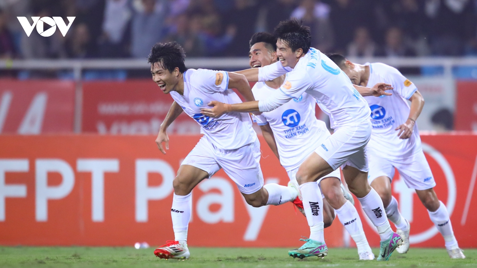 Bảng xếp hạng V-League mới nhất: Nam Định củng cố ngôi đầu