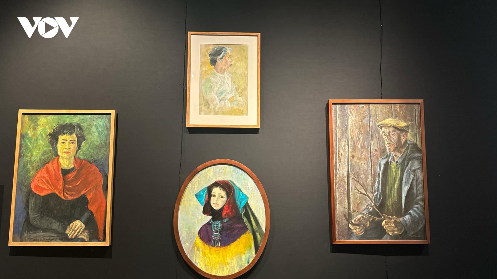 “Nguồn cội” - Tâm sự của người hoạ sĩ xa xứ