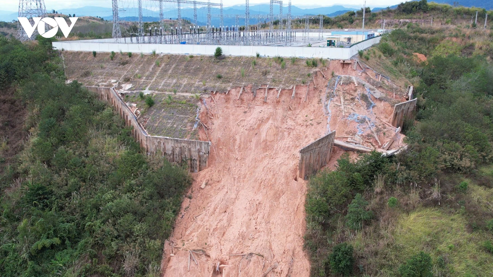 Sạt lở tại Trạm cắt 220KV Bờ Y Kon Tum