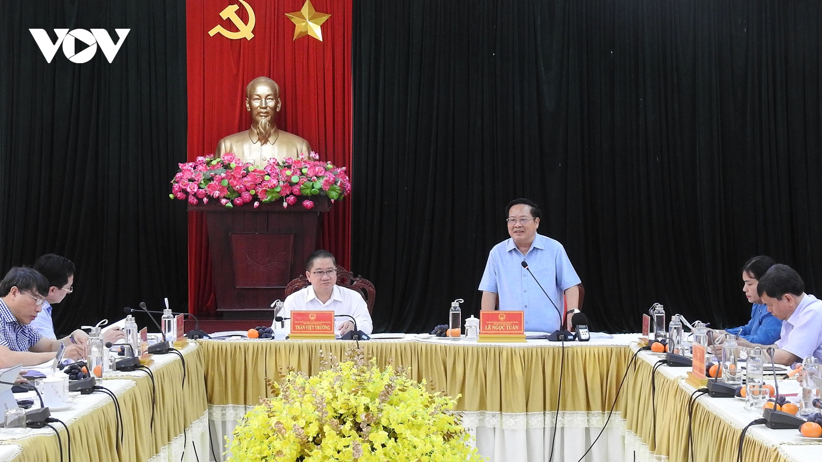 Đoàn kiểm tra của Bộ Chính trị làm việc với Đảng ủy UBND tỉnh Kon Tum