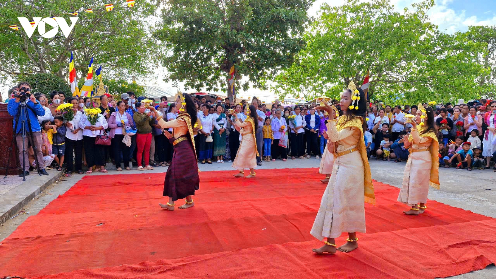 Độc đáo lễ hội Chrôi Rum Chếk của đồng bào Khmer