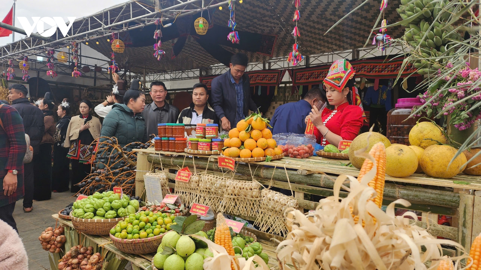 Không gian đậm bản sắc văn hóa dân tộc tại lễ hội hoa ban TP Sơn La