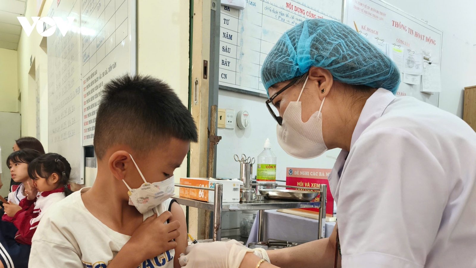 Đắk Lắk khẩn trương ứng phó bệnh sởi